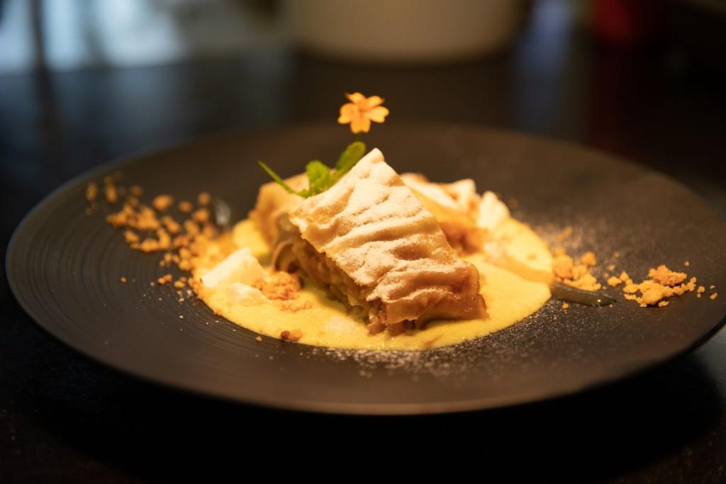 Restaurant Schenkenberger Hof in Emmingen-Liptingen