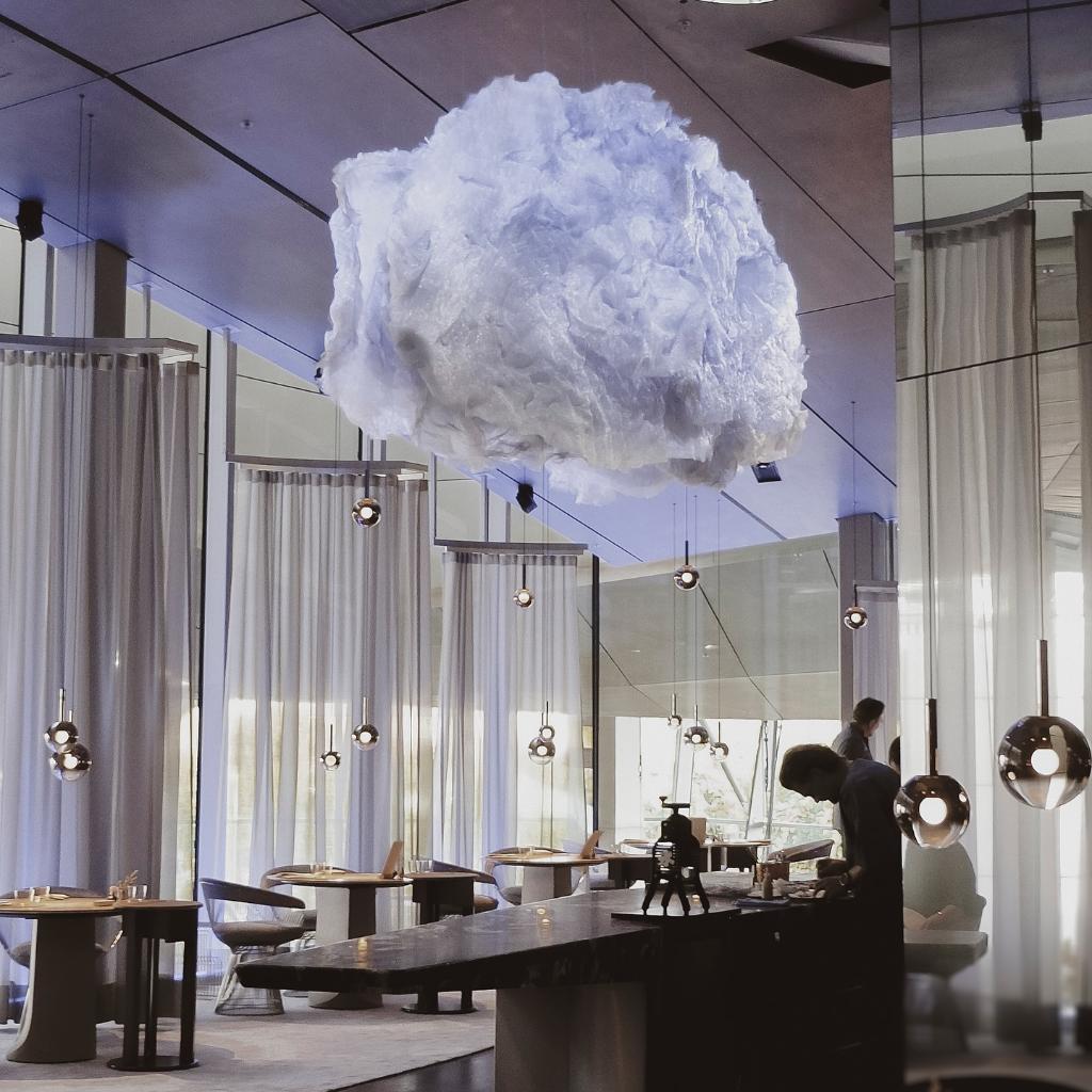 Restaurant THE CLOUD by Käfer in der BMW Welt in München