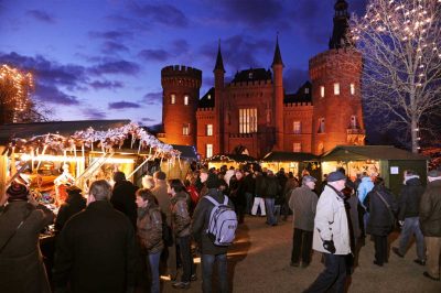 10 Romantische Weihnachtsmärkte Auf Burgen Und Schlössern | Der Varta ...