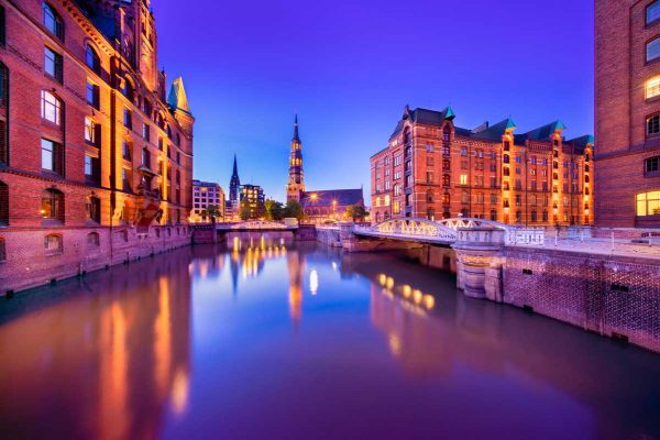 Hamburg Bilder Hafen: Capture the Charm of the City's Soul