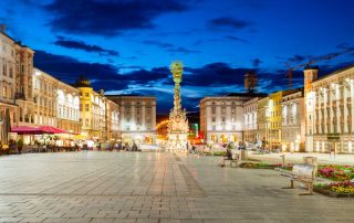 Linz, Hauptplatz - Donauradweg in Österreich