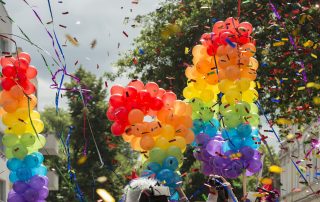 Luftballons beim CSD in Berlin