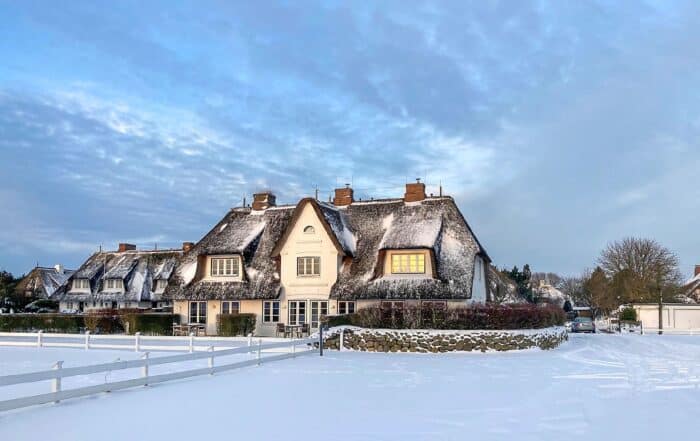 Außenansicht Winter Benen-Diken-Hof Sylt