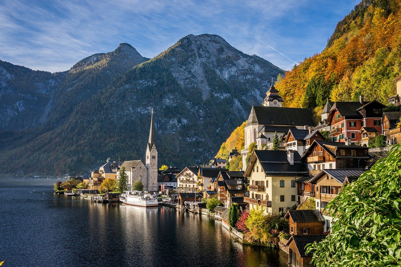 Hallstätter See im Herbst