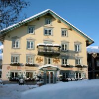 Hotel Adler Oberstaufen, Außenansicht Winter