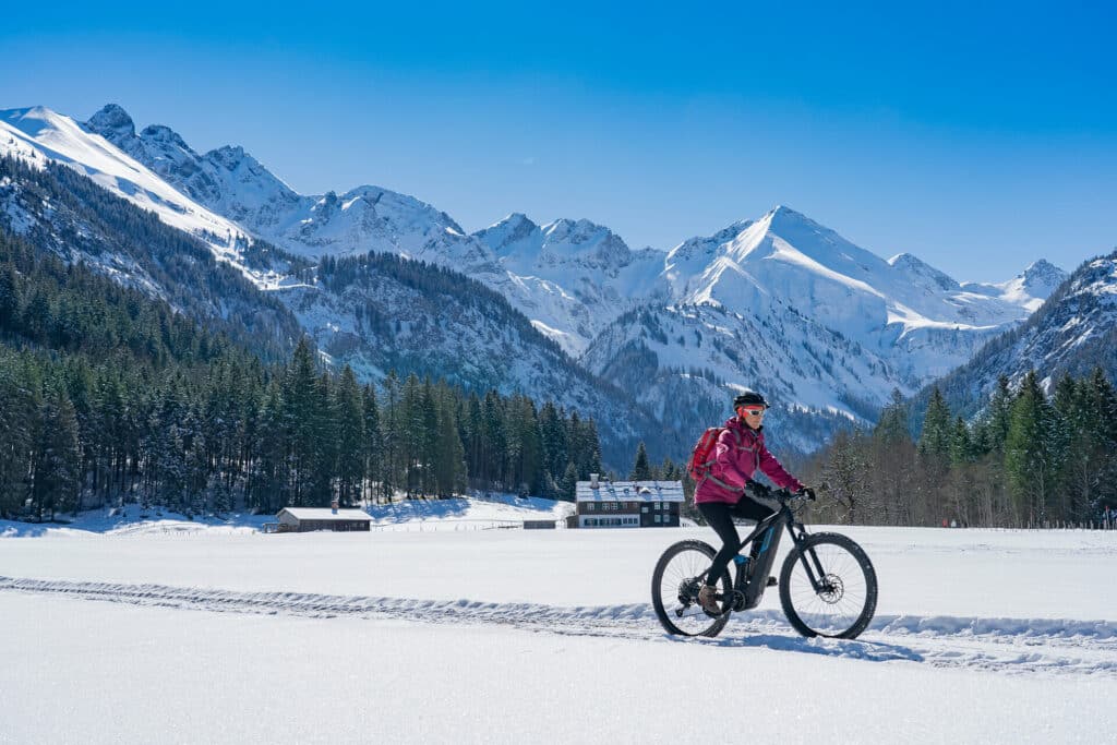 E-Bikepacking in den schönen Wintermonaten – so funktioniert´s