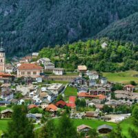 Kastelruth von oben, Südtirol, Norditalien